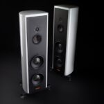 MAGICO S5 TWO PAIRS FRONT